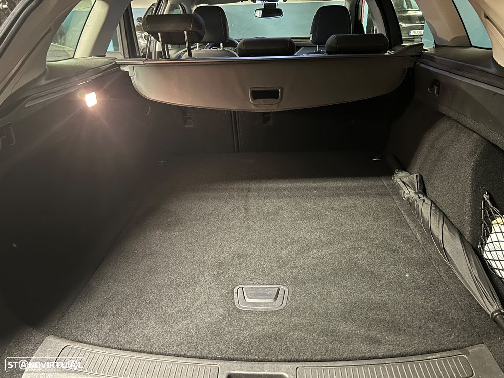 Opel Insignia Sports Tourer 1.6 CDTi Dynamic - 8