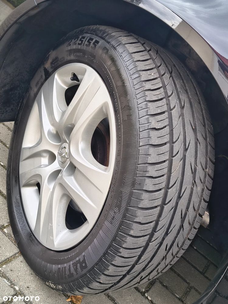 Opel Insignia 2.0 CDTI - 8