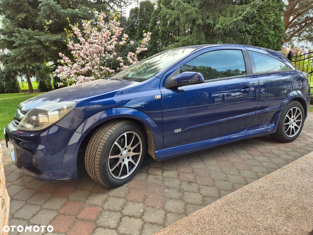 Opel Astra III GTC 1.6 Limited - 1