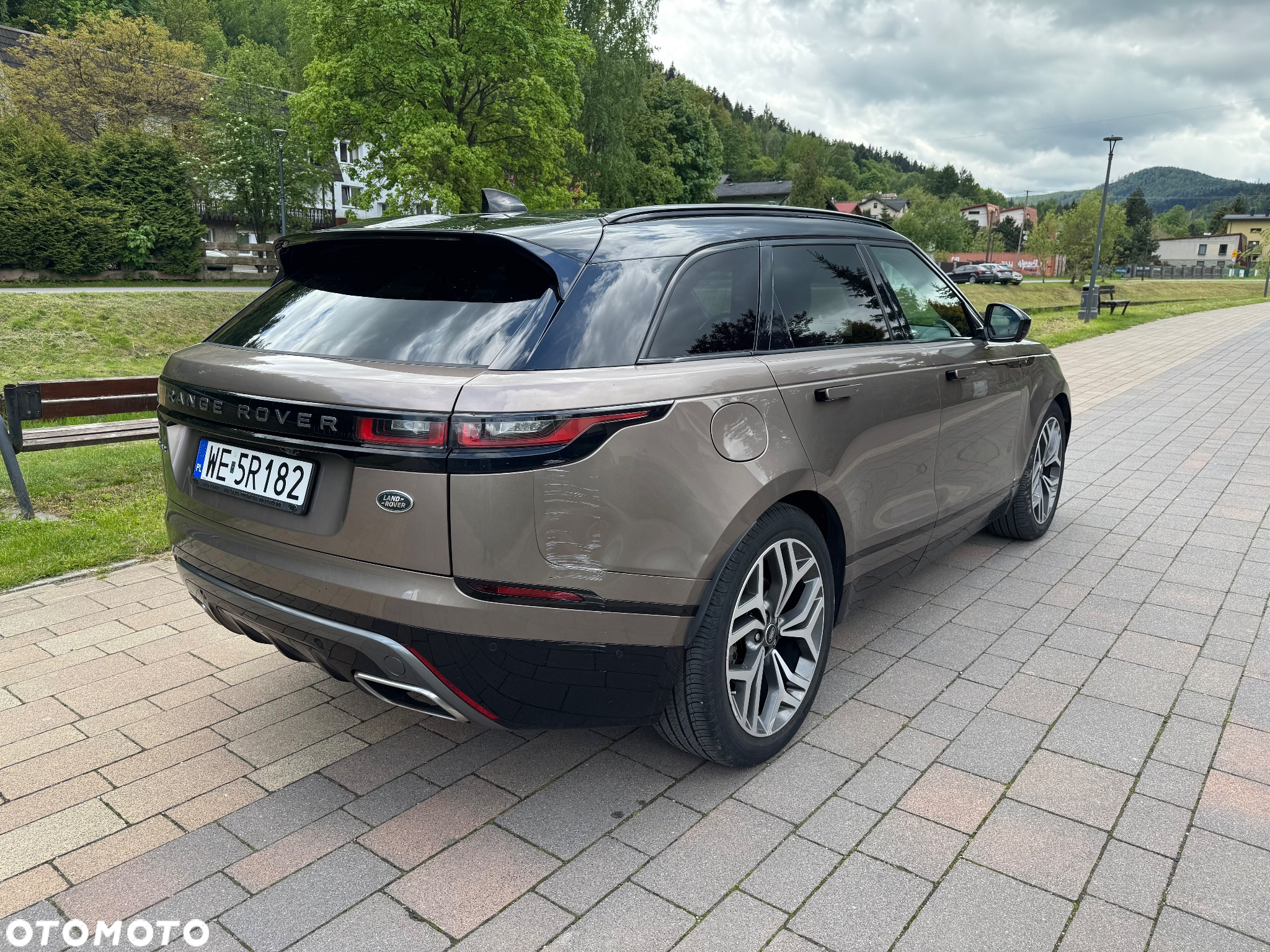 Land Rover Range Rover Velar D300 Dynamic HSE - 10