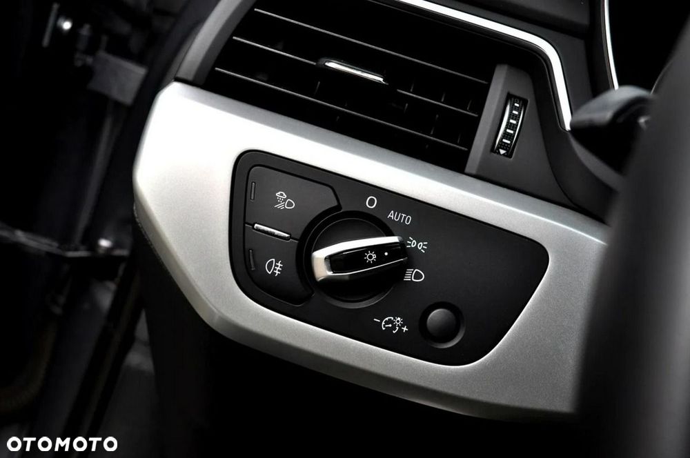 Audi A4 Avant 2.0 TDI Design - 39