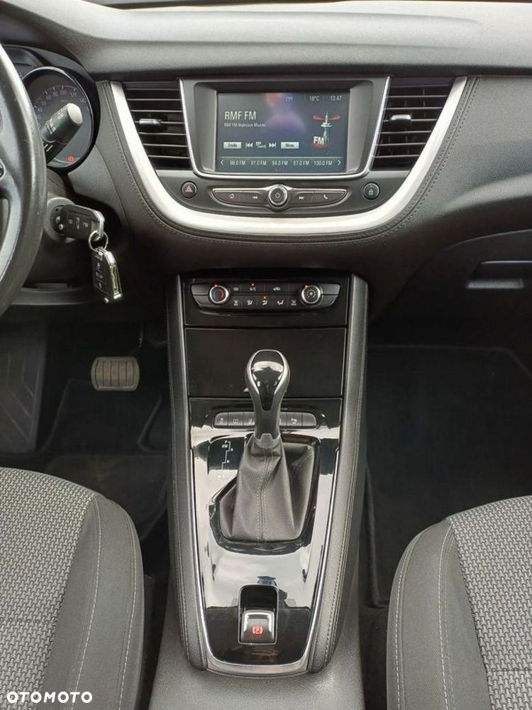 Opel Grandland X 1.2 Start/Stop Automatik INNOVATION - 22