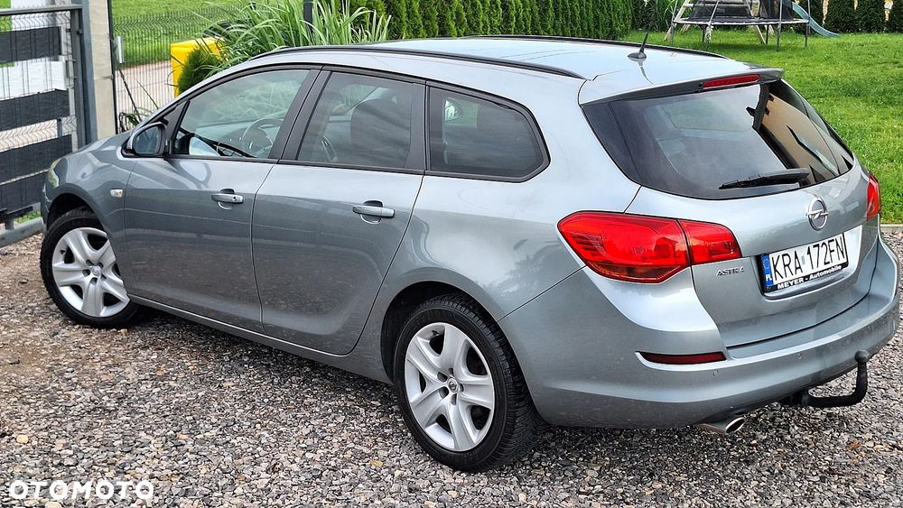 Opel Astra 1.4 Turbo - 38