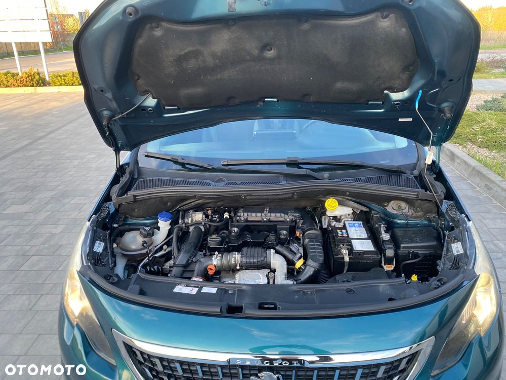 Peugeot 2008 BlueHDi 100 STOP & START Allure - 8