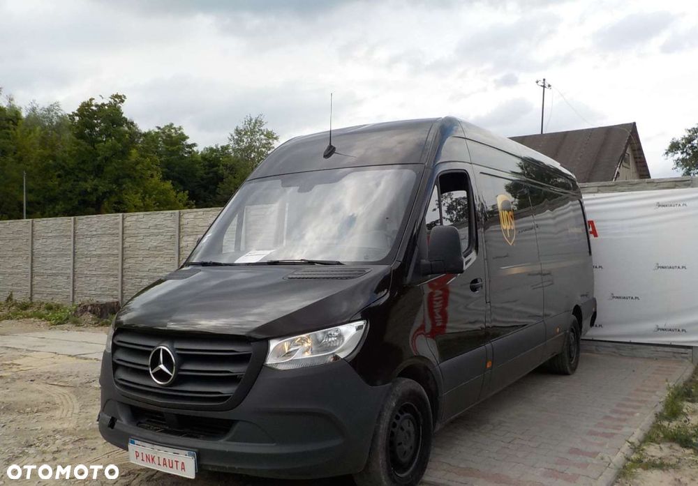 Mercedes-Benz Sprinter - 4