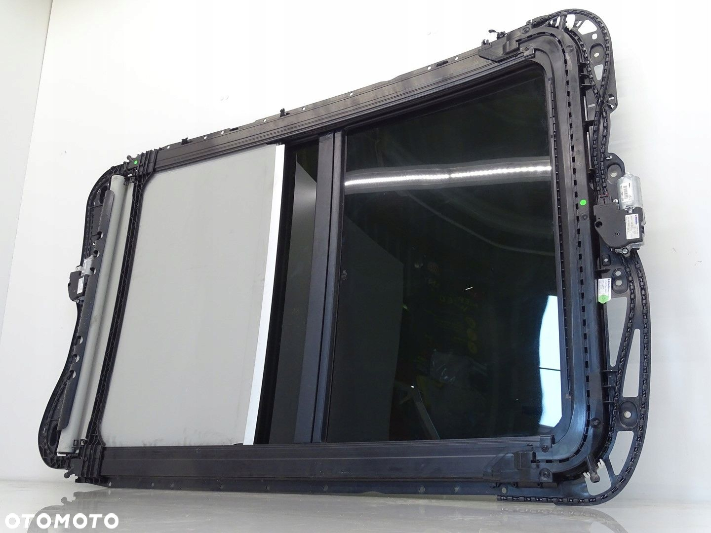 KPL SZYBERDACH PANORAMA VW TOUAREG II 7P PORSCHE CAYENNE 7P 7P0877041C - 5