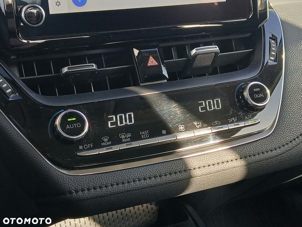 Toyota Corolla - 21