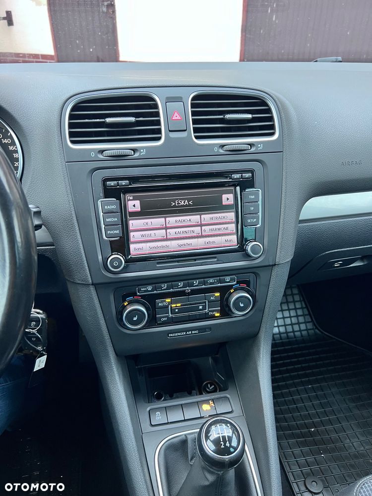 Volkswagen Golf - 11