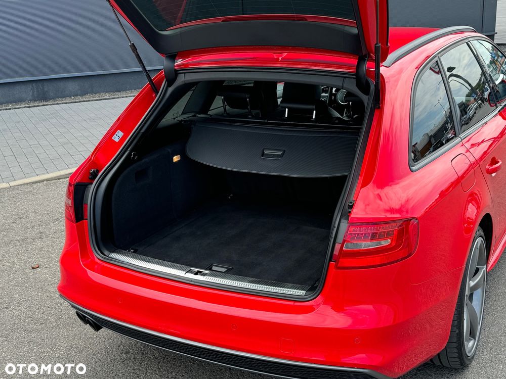 Audi A4 Avant 2.0 TDI Quattro S tronic - 10
