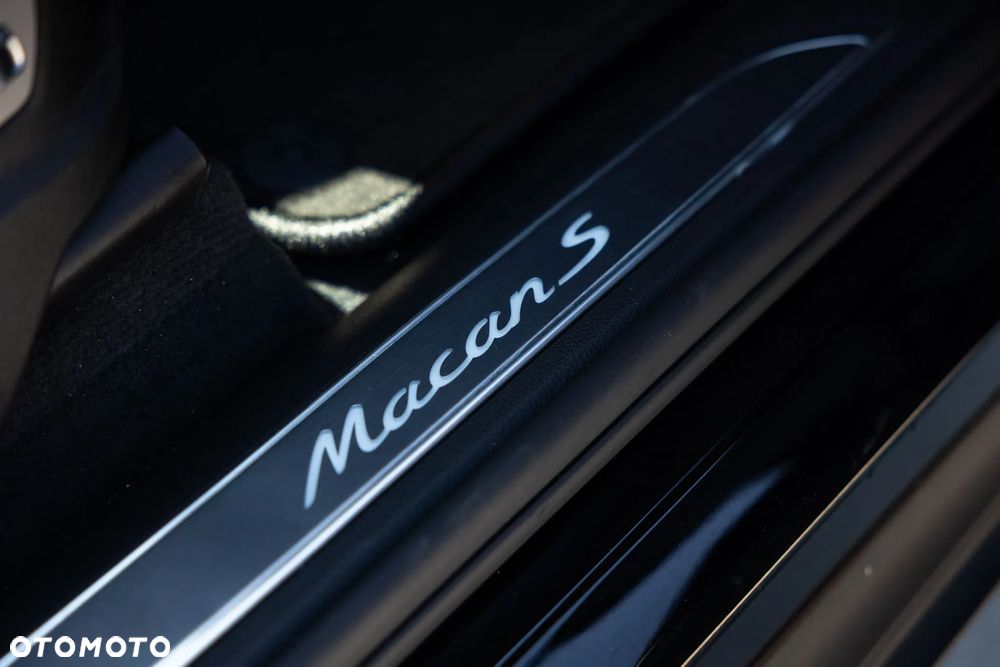 Porsche Macan S - 10