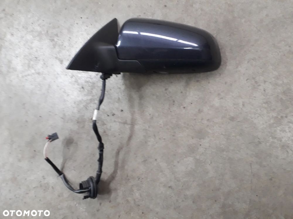 lusterko lewe 7 PIN LZ7Q Europa oświetlenie A6 C6 2.0 FSI TFSI BPJ - 1