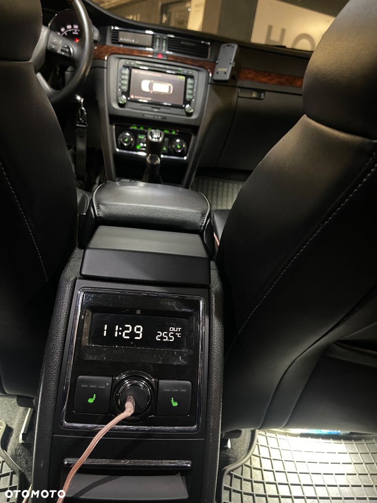 Skoda Superb 2.0 TDI Elegance - 8