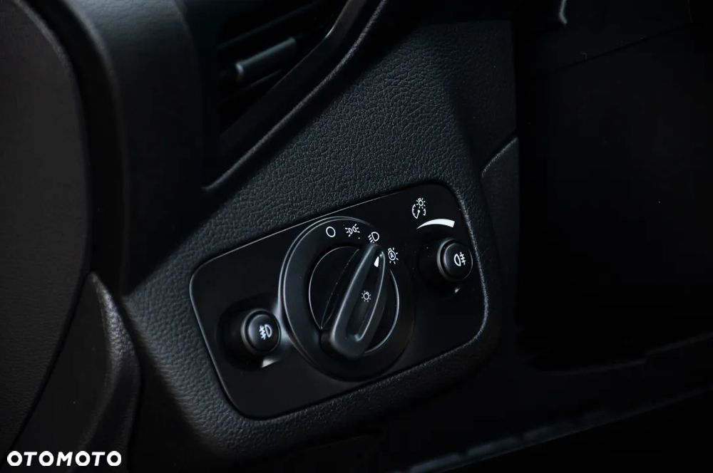 Ford Kuga 1.5 EcoBoost FWD ST-Line ASS GPF - 36