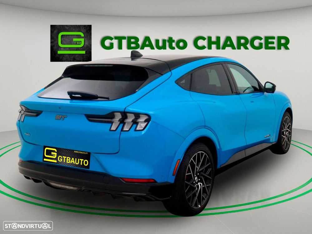 Ford Mustang Mach-E GT AWD - 25