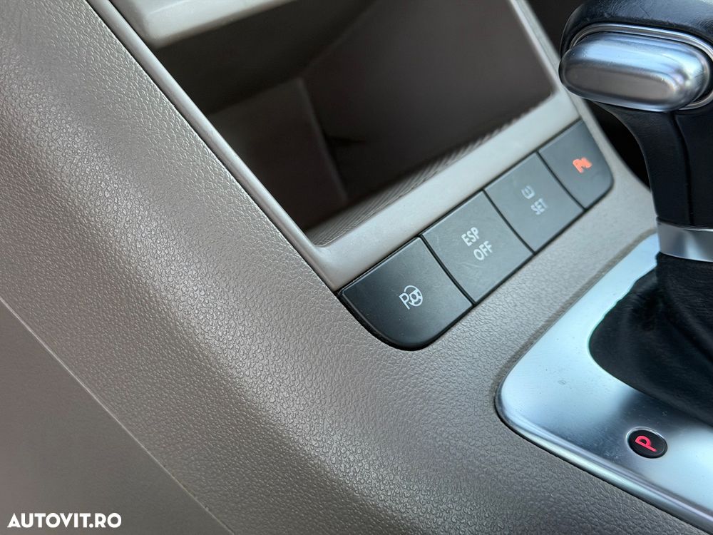 Volkswagen Golf Plus - 13
