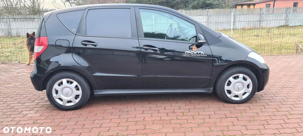 Mercedes-Benz Klasa A 160 Final Edition Classic EU5 - 4