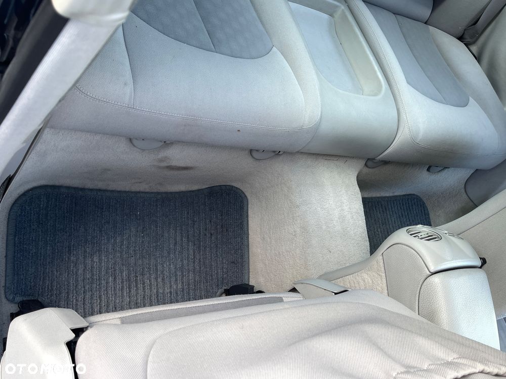 Mercedes-Benz CLK - 31