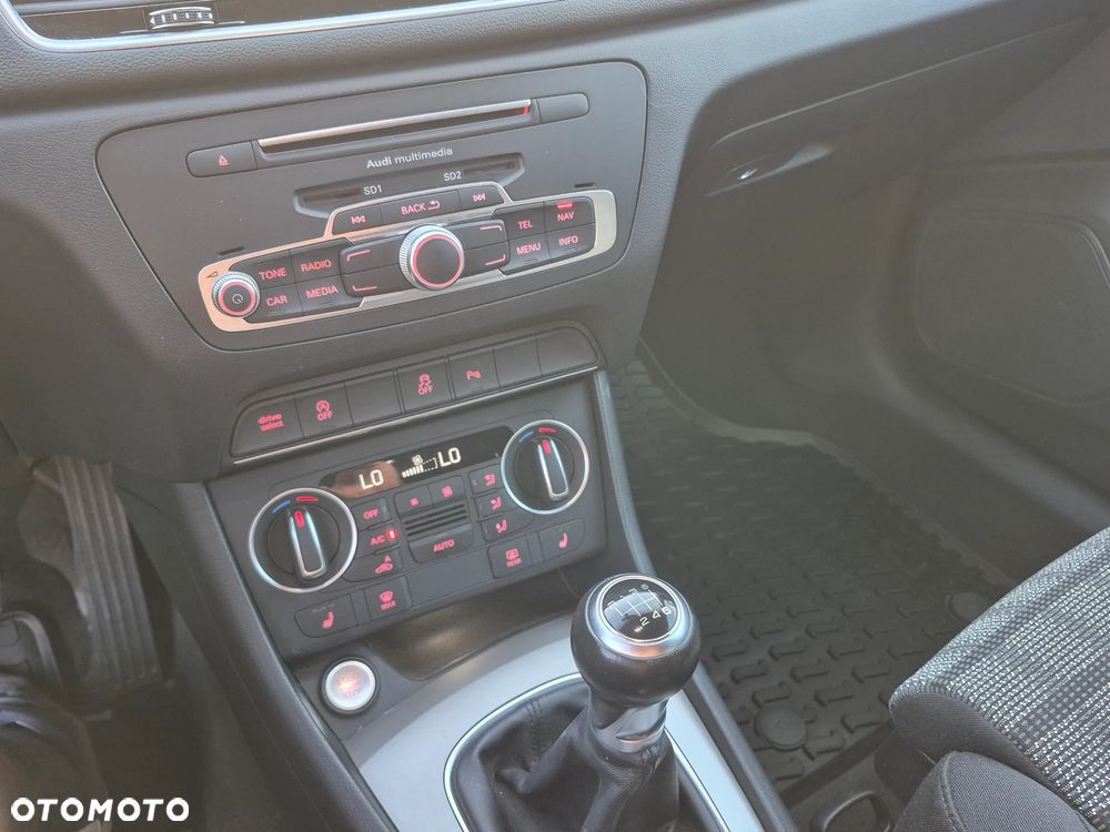 Audi Q3 2.0 TDI sport - 21