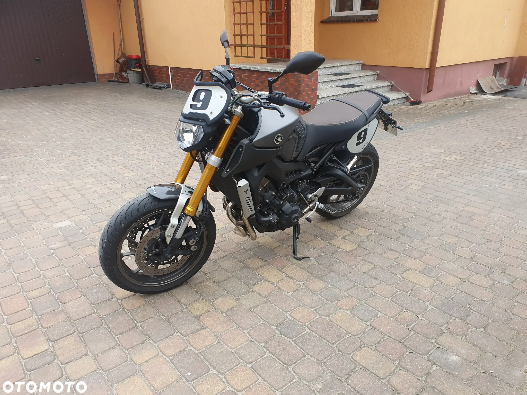 Yamaha MT - 7