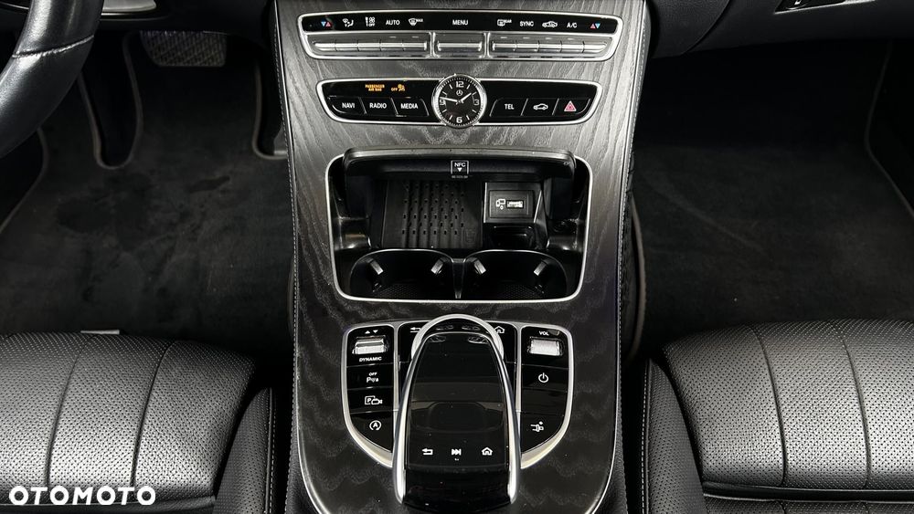 Mercedes-Benz Klasa E - 15