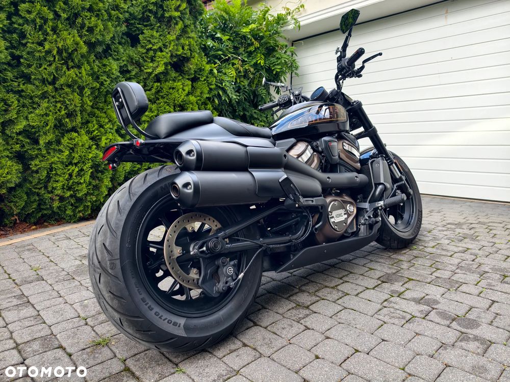 Harley-Davidson Sportster - 1