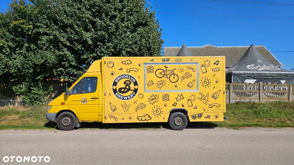 Mercedes-Benz Sprinter - 1