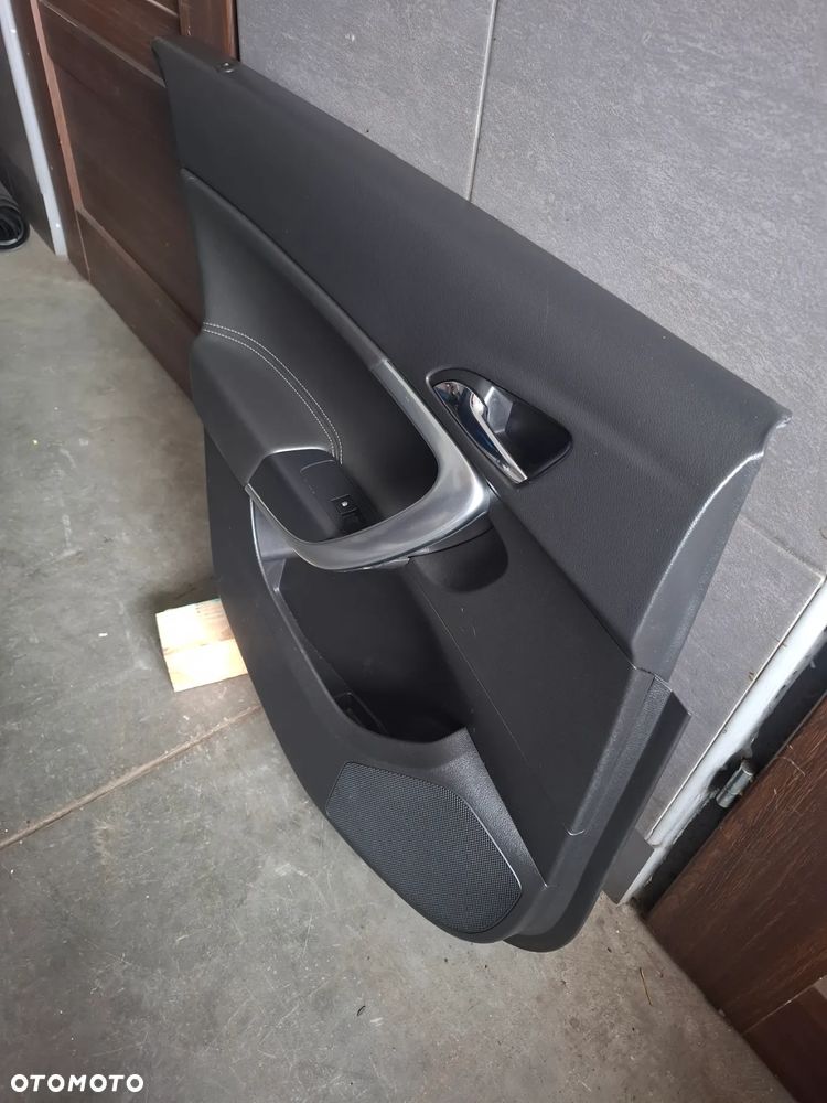 Boczek drzwi Opel Insignia A 2015 rok lewy tył skóra - 3