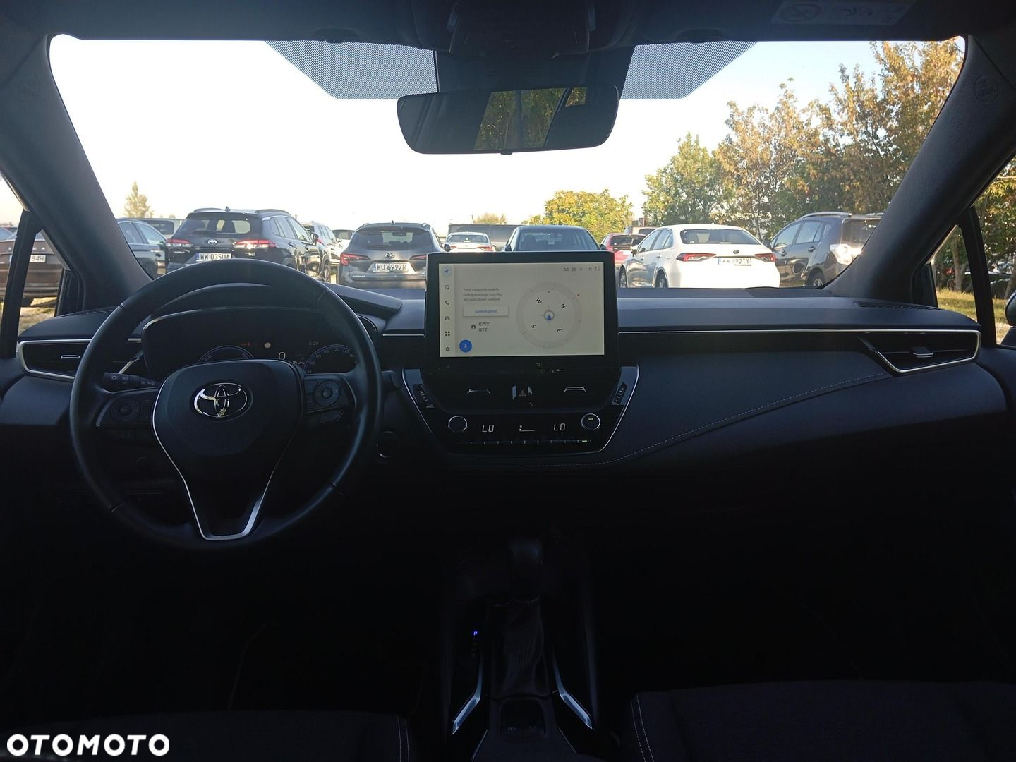 Toyota Corolla 1.8 Hybrid Comfort - 16