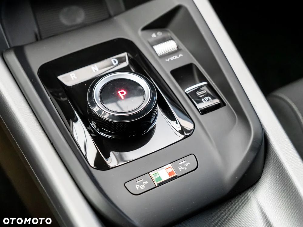 Alfa Romeo Tonale 1.5 T4 GSE mHEV Ti DCT - 24