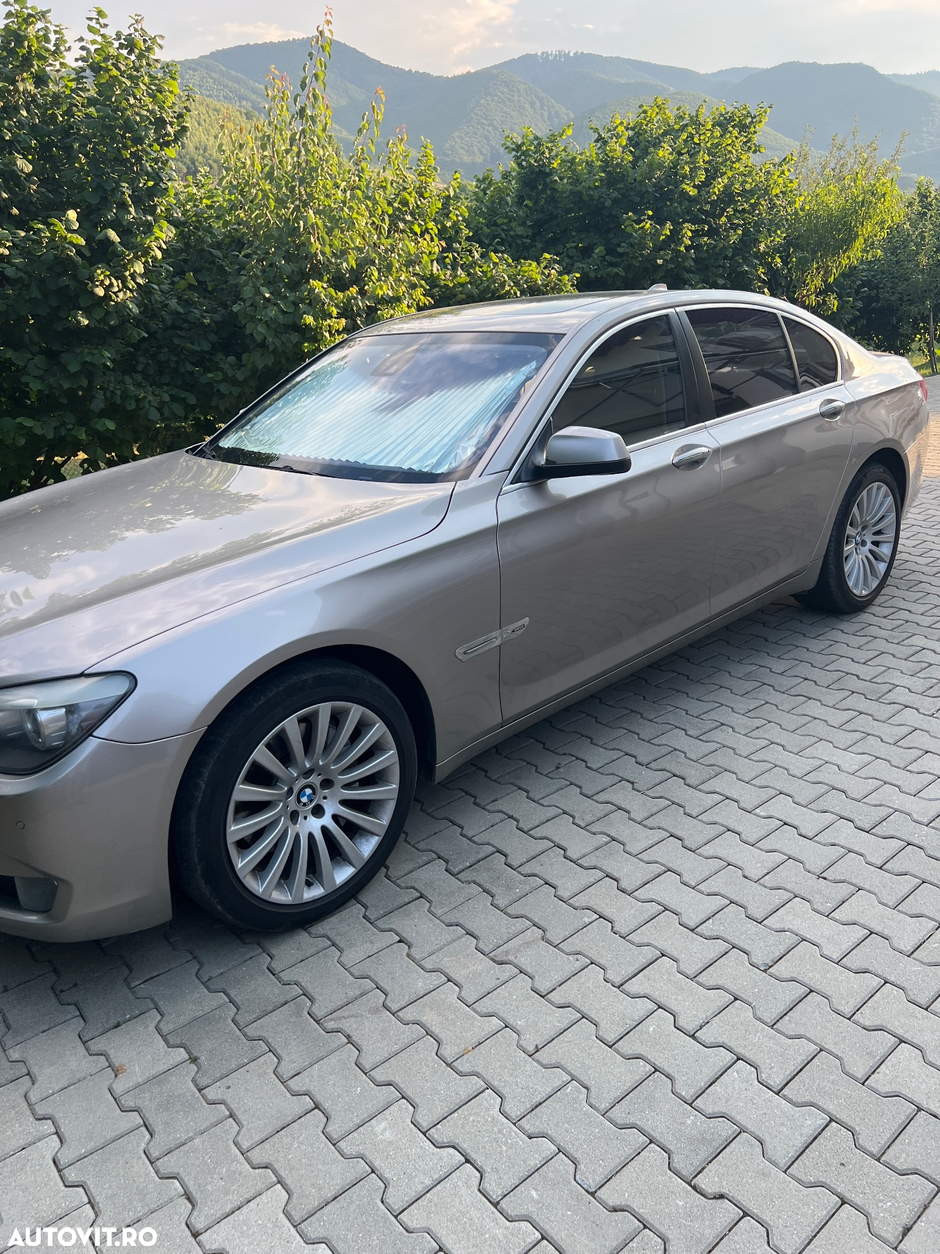 BMW Seria 7 740d xDrive Aut. - 2