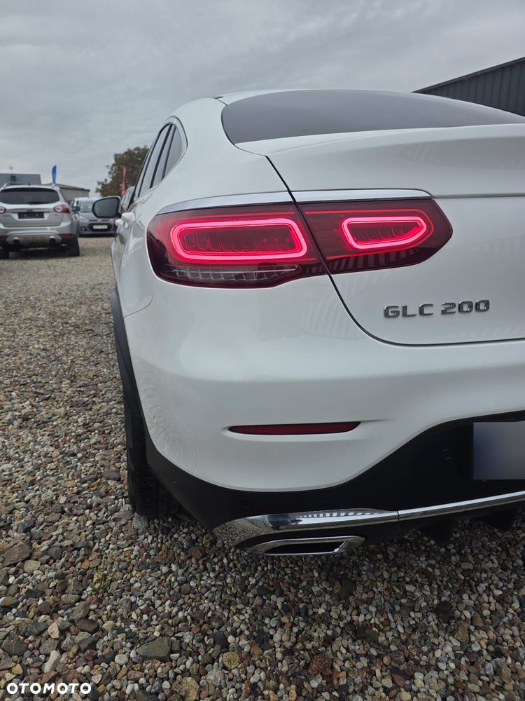 Mercedes-Benz GLC - 11