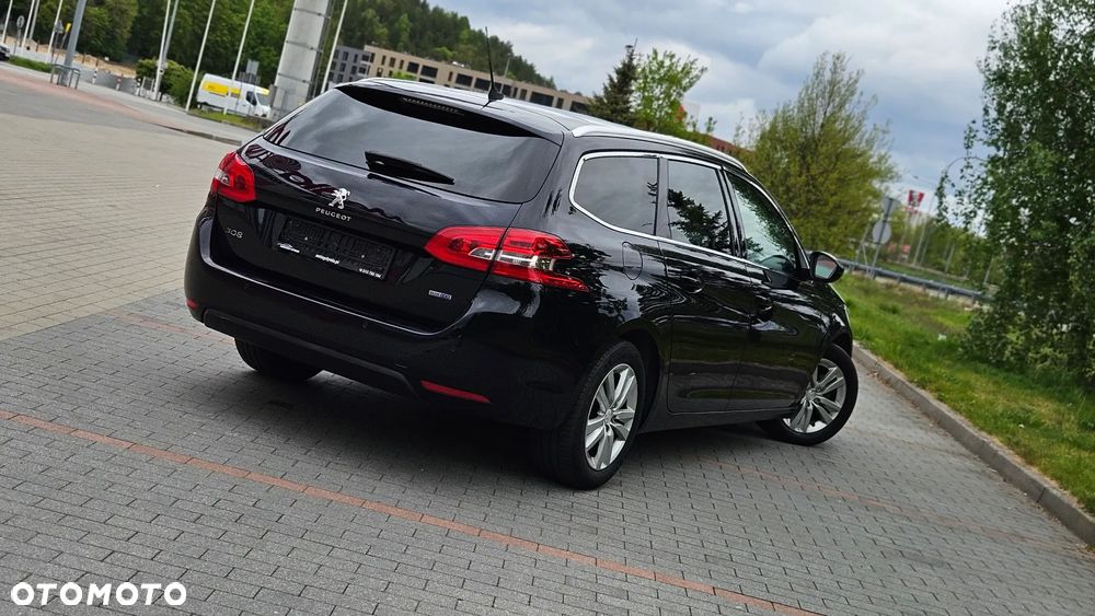 Peugeot 308 - 23