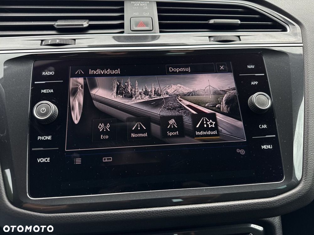Volkswagen Tiguan 2.0 TSI 4Mot Highline DSG - 34