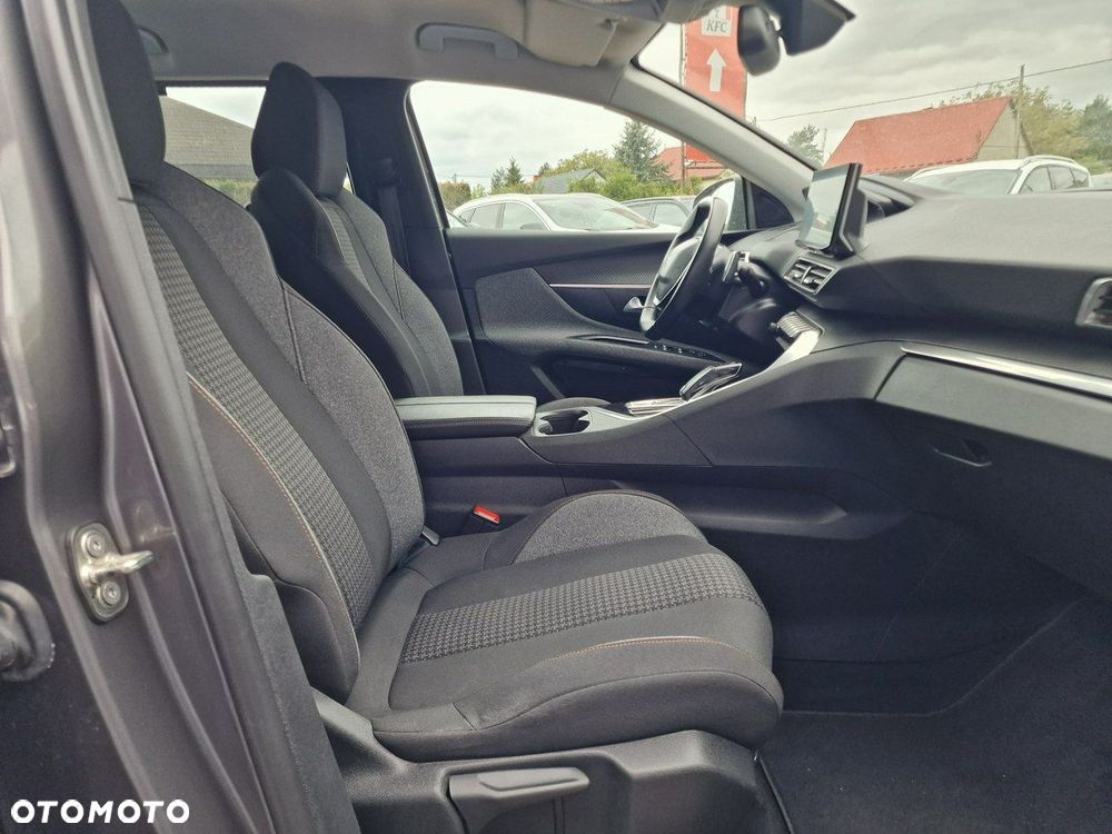 Peugeot 5008 1.5 BlueHDi Active Pack S&S EAT8 - 25