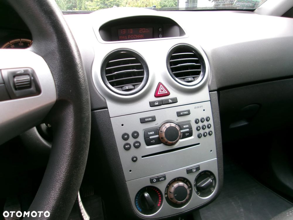 Opel Corsa - 10
