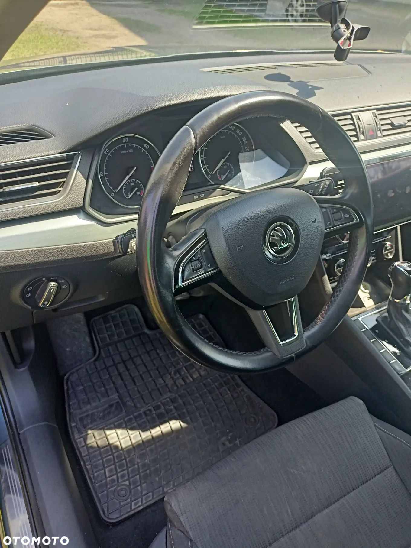 Skoda Superb - 16