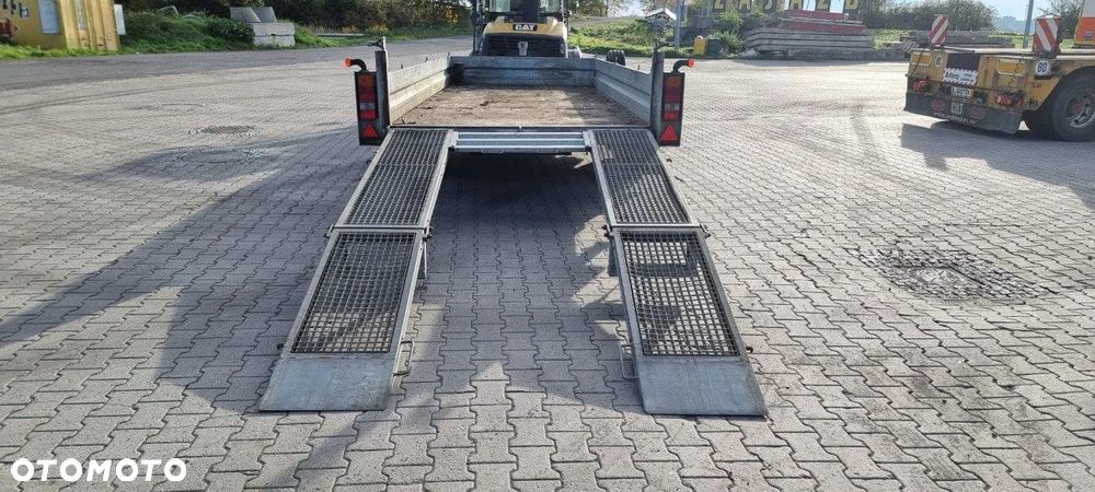 Inny Przyczepa 2 osiowa tandem, najazdy dwuczęściowe 3,2m - 25