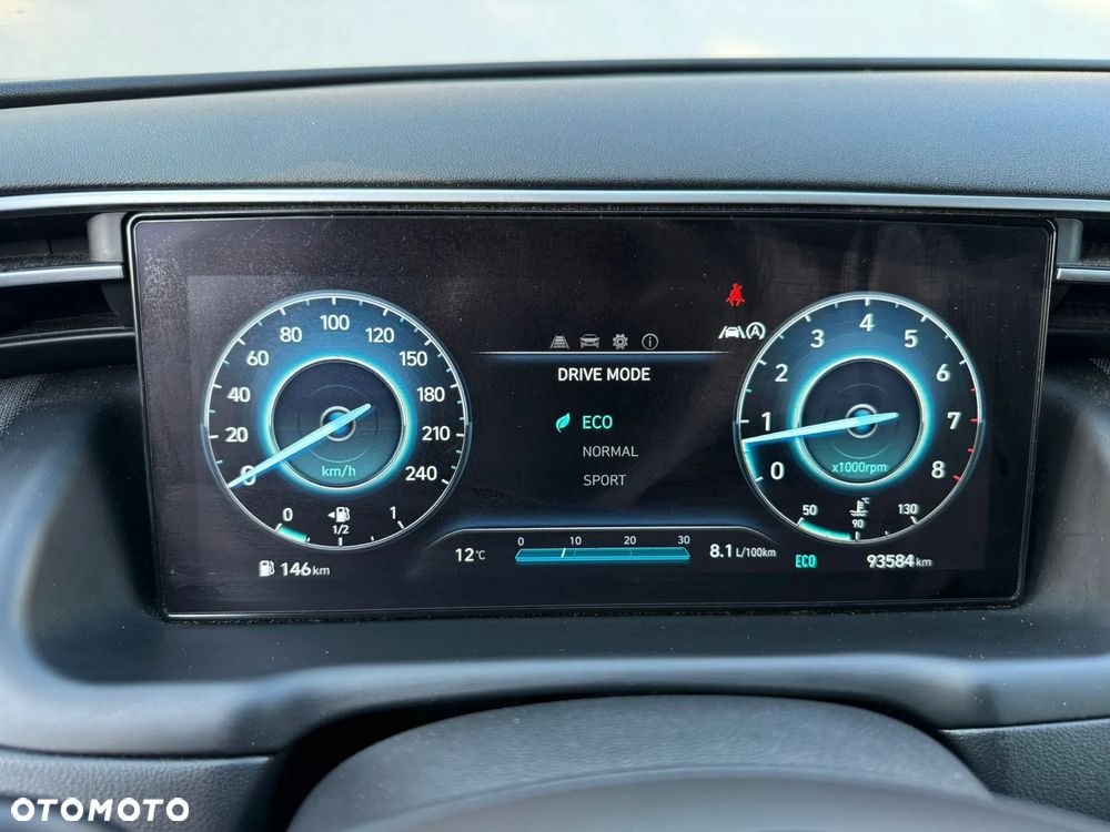 Hyundai Tucson 1.6 T-GDi Smart 2WD - 24