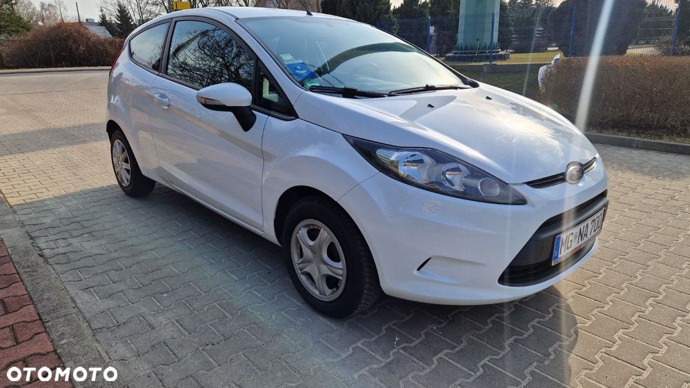 Ford Fiesta 1.25 Ambiente - 3