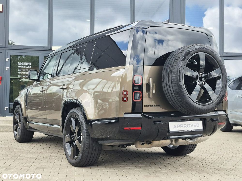 Land Rover Defender 130 D350 X-Dynamic HSE - 11