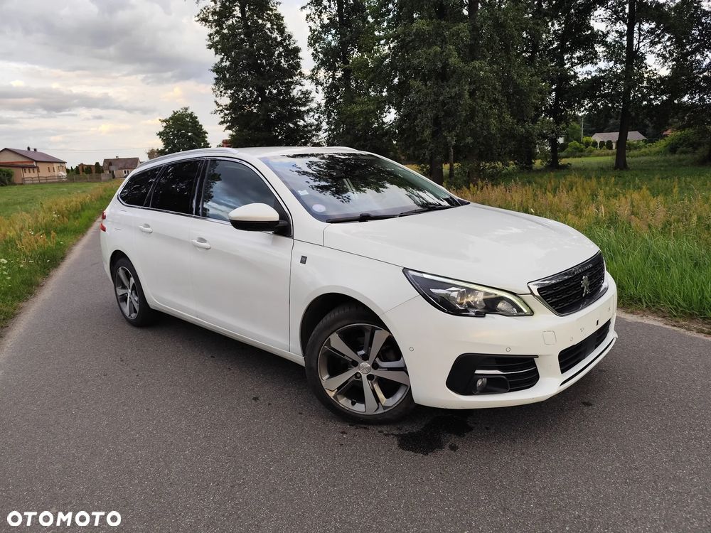 Peugeot 308 PureTech 130 GPF EAT8 Stop & Start Tech Edition - 11