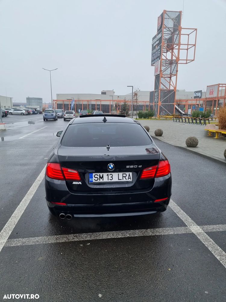 BMW Seria 5 520d - 11