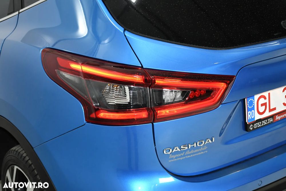 Nissan Qashqai 1.6 DCI 4 x 4 DPF tekna - 28
