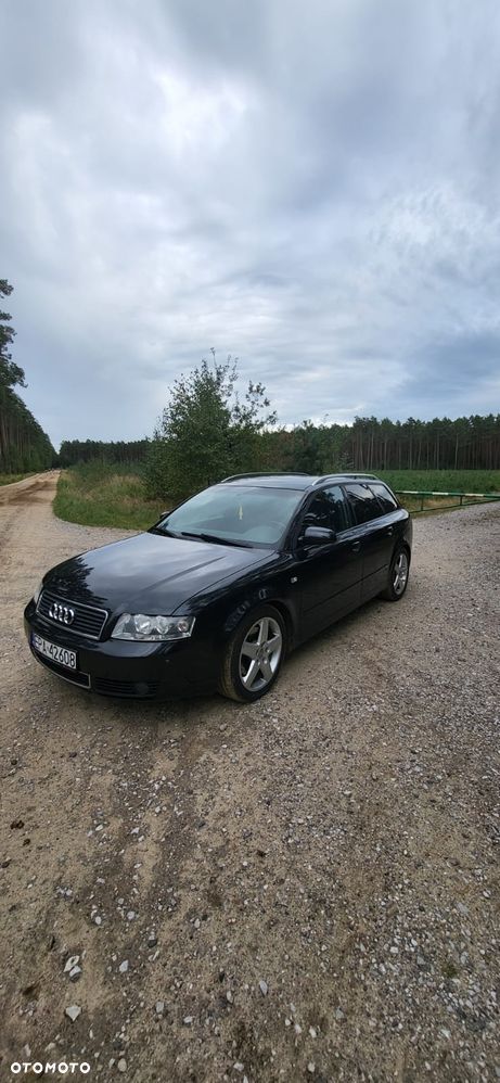 Audi A4 Avant - 16