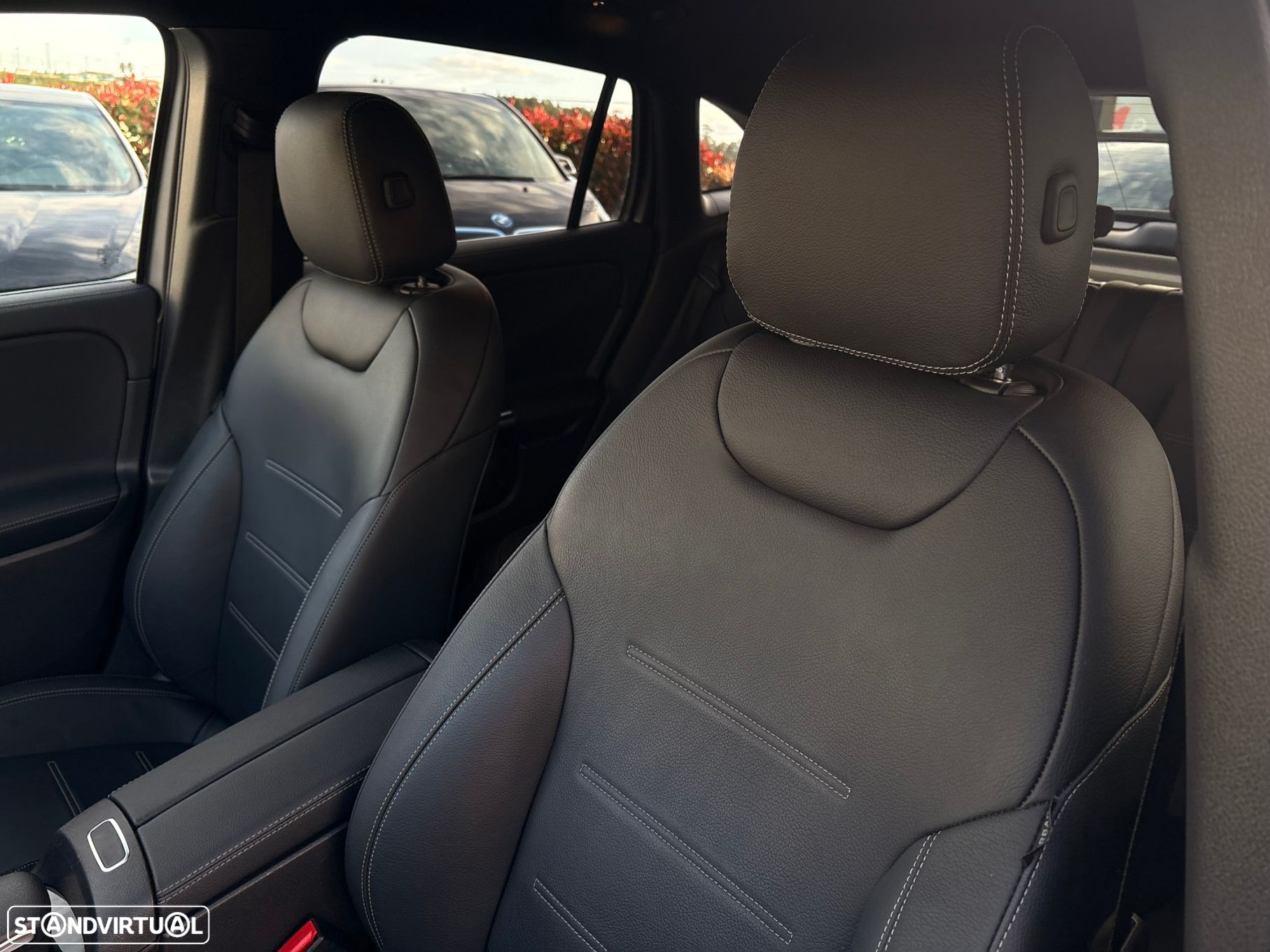 Mercedes-Benz GLA 250 e AMG Line - 19