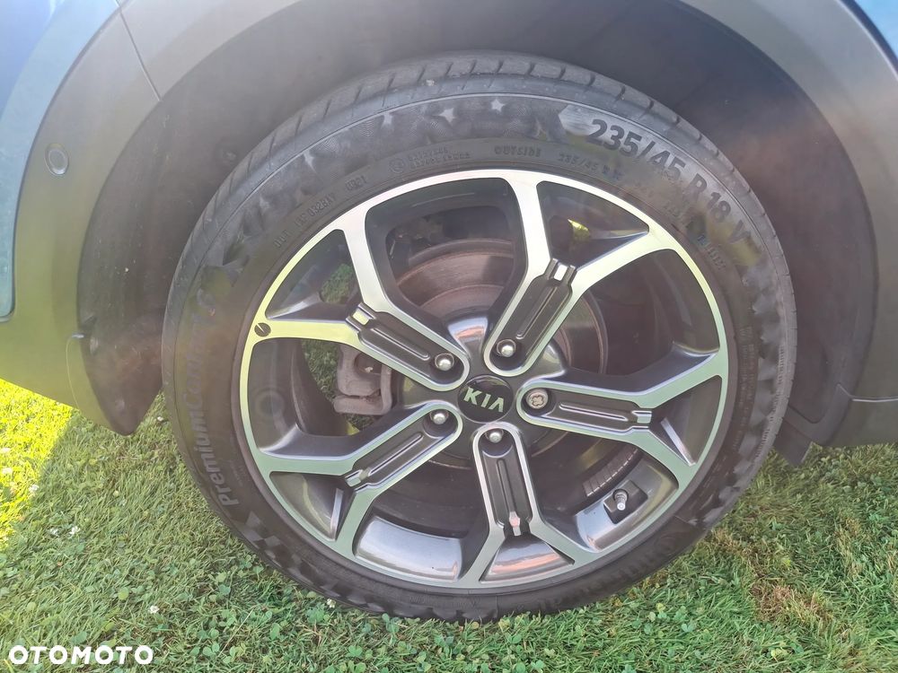 Kia XCeed 1.6 T-GDI XL DCT - 27