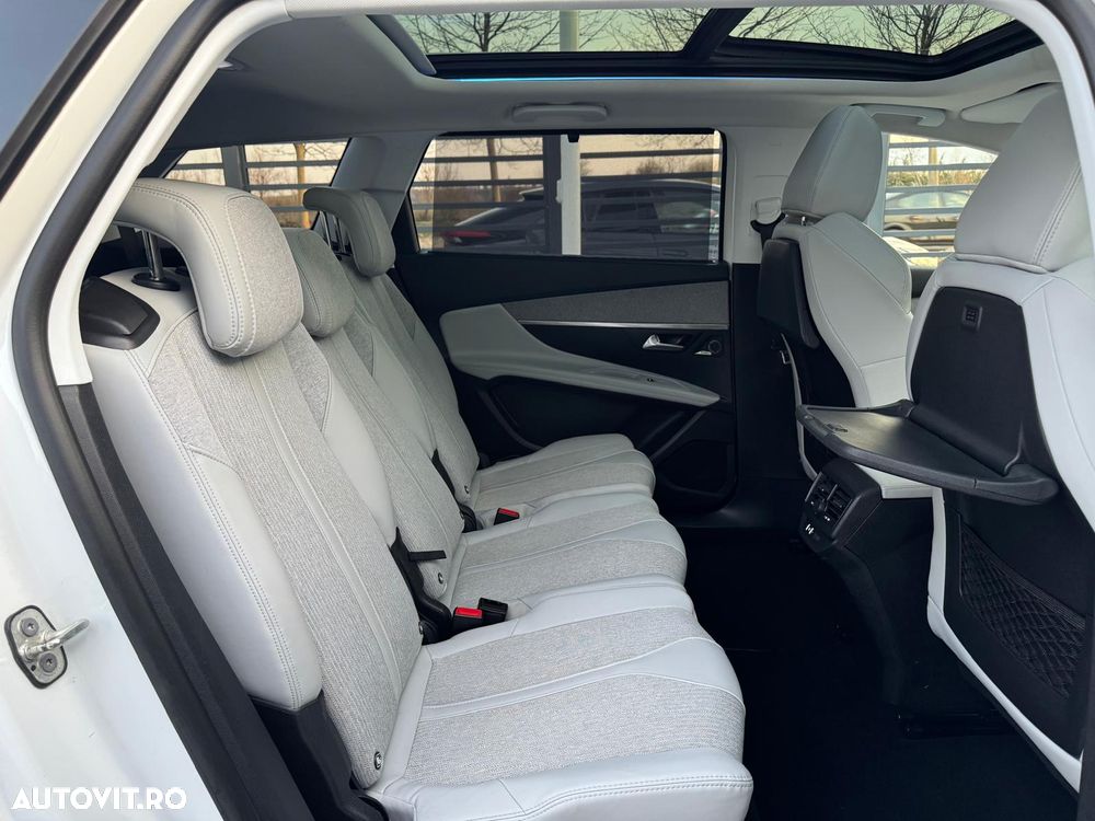 Peugeot 5008 BlueHDI 120 EAT6 Allure - 17