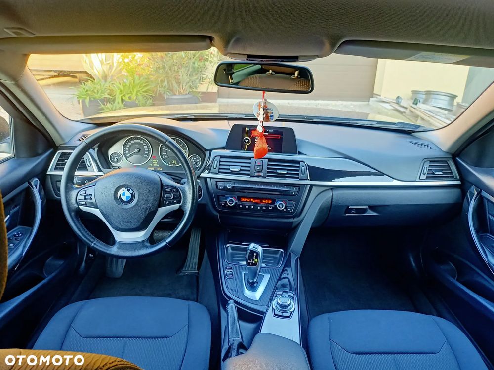 BMW Seria 3 - 14