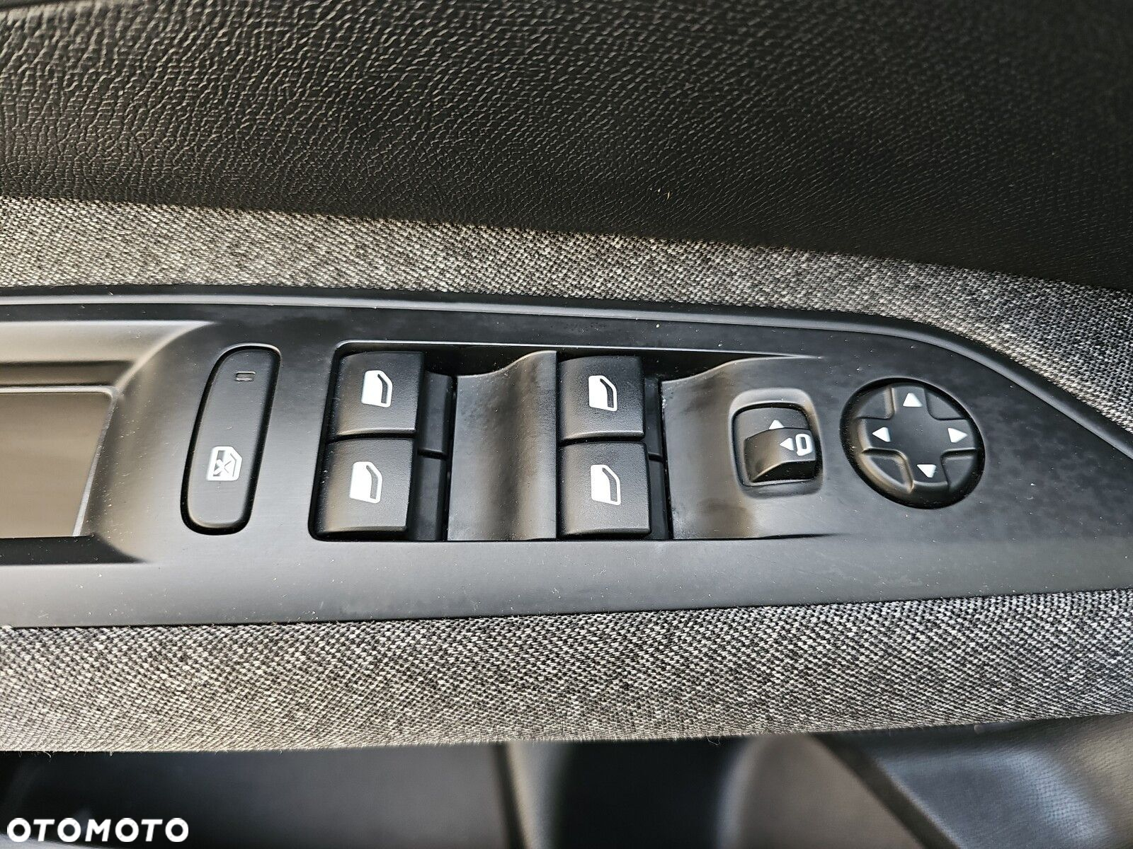 Peugeot 5008 - 18