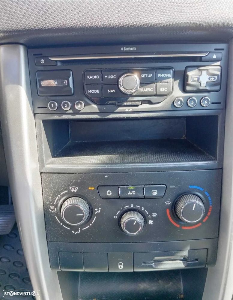 Peugeot 207 1.6 HDi 99g - 4